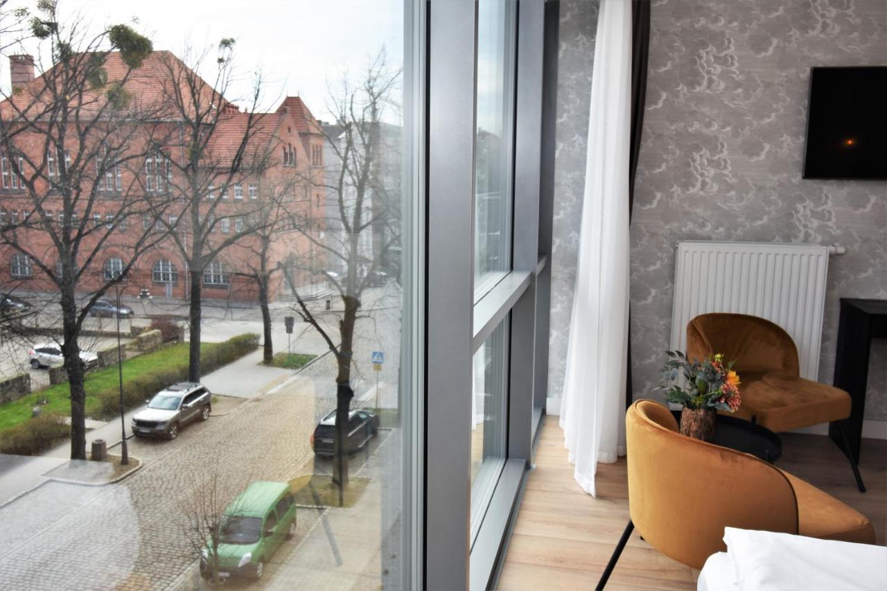 Patio Riverfront Aparthotel Гданськ Екстер'єр фото